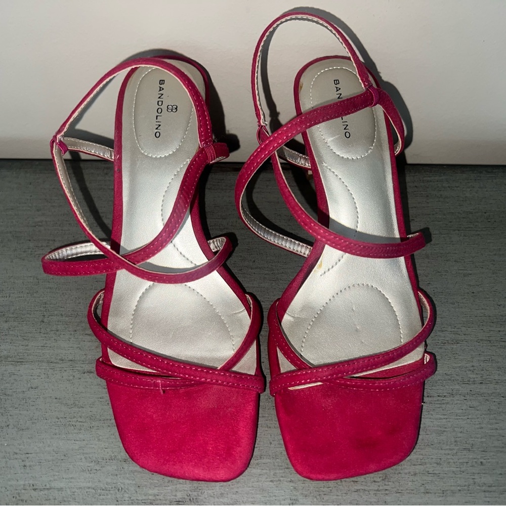 Bandolino Hot Pink Strappy Sandals Size 8M